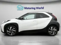 Used Toyota Aygo X 72 HP (52 kW) 2024 White SUV