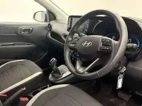 Used Hyundai i10 Advanced 63 HP (46 kW) 2025 Black Hatchback