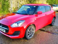 Usado Suzuki Swift SZ-L 83 CV (61 kW) 2023 Rojo Utilitario