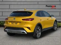 Used Kia XCeed 120 HP (88 kW) 2021 Yellow SUV
