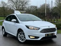 Used Ford Focus Zetec 120 HP (88 kW) 2016 White Hatchback
