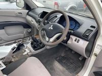 Usado Mitsubishi L200 134 CV (98 kW) 2009 Blanco Pickup/Camioneta
