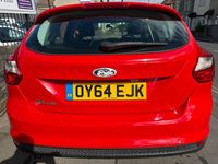 Used Ford Focus Studio 85 HP (62 kW) 2014 Red Hatchback