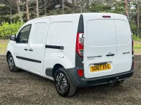 Used Renault Kangoo Business 90 HP (66 kW) 2017 White MPV
