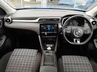 Used MG ZS SE 114 kW (156 HP) 2022 Blue SUV