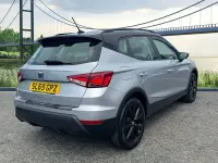 Used Seat Arona SE Technology 115 HP (84 kW) 2019 Silver SUV