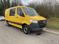Used Mercedes Sprinter 141 HP (103 kW) 2018 Yellow Van