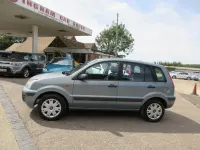 Used Ford Fusion Style 2009 Silver Hatchback