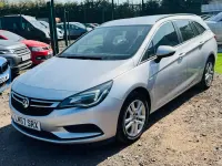 Used Vauxhall Astra Design Edition 110 HP (80 kW) 2018 Silver Estate