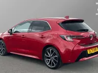 Used Toyota Corolla 122 HP (89 kW) 2022 Red Hatchback