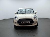Used Mini Cooper Hatch 2018 White Hatchback