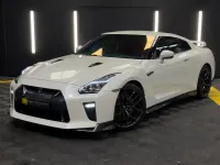 Used Nissan GT-R Prestige 570 HP (419 kW) 2016 White Coupe