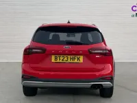 Used Ford Focus Active 155 HP (114 kW) 2023 Red Estate
