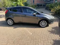 Used Ford Fiesta Titanium 125 HP (91 kW) 2017 Grey Hatchback