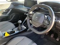 Used Peugeot 2008 Allure Premium 110 HP (80 kW) 2021 Orange SUV