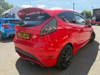 Used Ford Fiesta ST 240 HP (176 kW) 2016 Red Hatchback