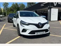 Used Renault Clio Evolution 90 HP (66 kW) 2023 Solid  glacier white  Hatchback