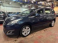 Used Peugeot 5008 Active 115 HP (84 kW) 2014 Blue MPV