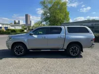 Używany Toyota HiLux 150 KM (110 kW) 2017 Srebrny Pickup