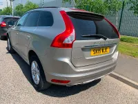Used Volvo XC60 SE 2015 Gold SUV