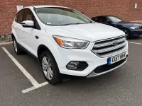 Second-hand Ford Kuga Zetec 120 CP (88 kW) 2017 Alb SUV
