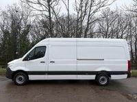 Begagnad Mercedes Sprinter Progressive 2023 Vit Van