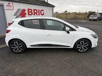 Used Renault Clio IV Play 75 HP (55 kW) 2019 White Hatchback