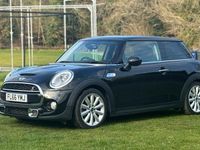 Używany Mini Cooper S Hatch 192 KM (141 kW) 2016 Czarny Hatchback