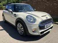 Used Mini Cooper S Hatch 2017 White Hatchback