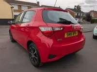 Used Toyota Yaris 107 HP (78 kW) 2019 Red Hatchback