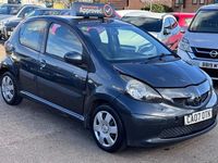 Used Toyota Aygo 54 HP (39 kW) 2007 Grey Hatchback