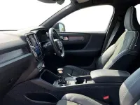 Used Volvo XC40 R-Design 163 HP (119 kW) 2021 White SUV