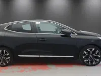 Used Renault Clio Version S 90 HP (66 kW) 2022 Black Hatchback