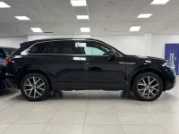 Używany VW Touareg R-line 286 KM (210 kW) 2019 Czarny SUV