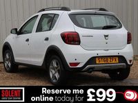 Used Dacia Sandero Comfort 90 HP (66 kW) 2018 White SUV