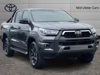 New Toyota HiLux 201 HP (147 kW) 2026 Black Pickup