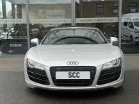 Begagnad Audi R8 Coupé 2010 Silver Sportkupé