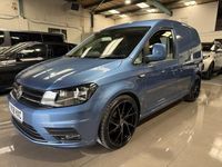 Usado VW Caddy Highline 102 HP (75 kW) 2018 Azul Monovolume
