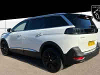 Second-hand Peugeot 5008 GTi 131 CP (96 kW) 2023 Alb SUV