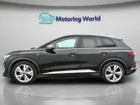 Begagnad Audi Q4 e-tron S-Line 125 kW (170 HK) 2023 SUV