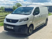 Usado Peugeot Expert 142 HP (104 kW) 2022 Branco Van