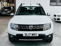 Used Dacia Duster Lauréate 107 HP (78 kW) 2017 White SUV