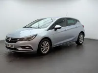 Gebraucht Vauxhall Astra S 110 PS (80 kW) 2018 Silber Kleinwagen