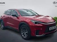 Used Lexus LBX 136 HP (100 kW) 2024 Red SUV