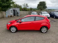 Used Ford Fiesta 60 HP (44 kW) 2012 Red Hatchback