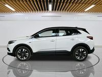 Used Vauxhall Grandland X Sport 130 HP (95 kW) 2019 White SUV