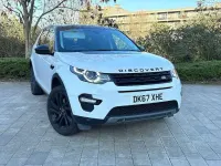 Used Land Rover Discovery 5 HSE 2017 White SUV