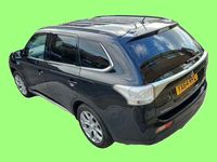 Used Mitsubishi Outlander P-HEV 200 HP (147 kW) 2014 Black SUV