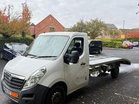 Used Vauxhall Movano 145 HP (106 kW) 2018 White MPV