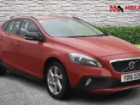 Used Volvo V40 CC 120 HP (88 kW) 2016 Estate
